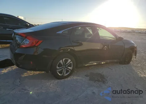 2018 Honda Civic Lx z USA, uszkodzony, nr VIN 2HGFC2F50JH606008